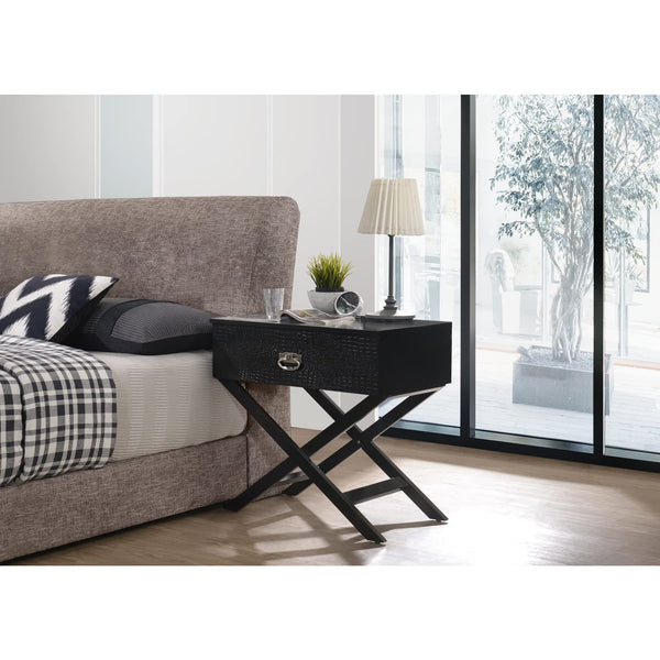 Glory Furniture Xavier 1 Drawer Nightstand in Black