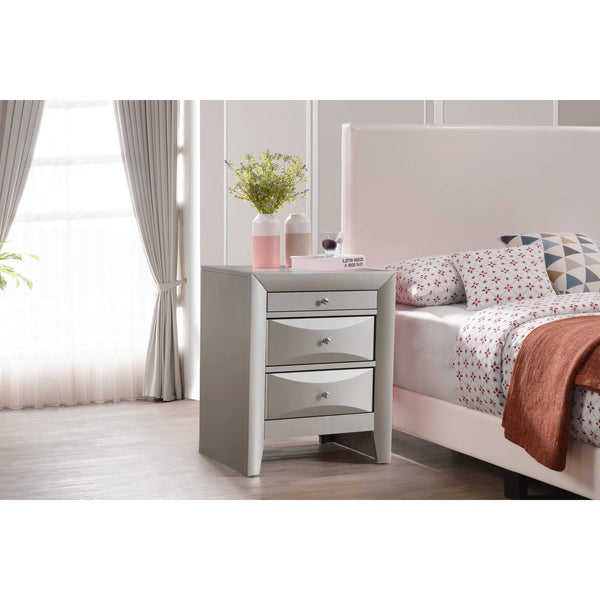 Glory Furniture Marilla 3-Drawer and Wood Nightstand Silver Painted